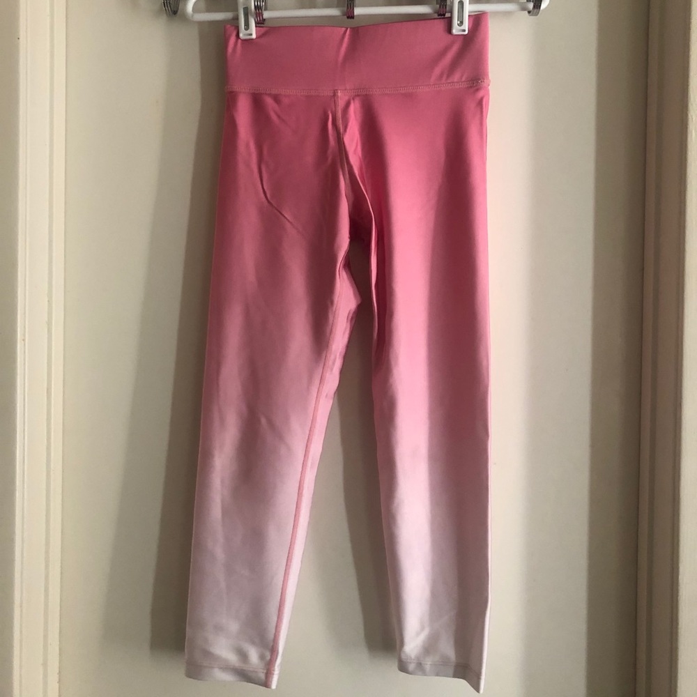 Pink ombré leggings